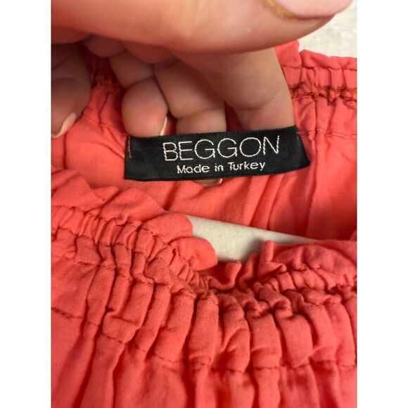 Beggon Eyelet Lace Off-The-Shoulder Puff Sleeve Blouse Coral‎ Size 42/ Medium - Picture 7 of 8